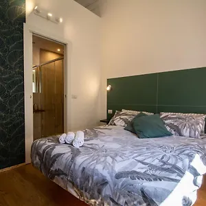 https://eco-bb-velacatania.taorminaitalyhotels.com