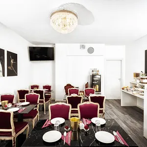 https://sinfonia-23.emilia-romagnahotels.net