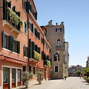 Palazzo Del Giglio 4*, Wenecja Włochy